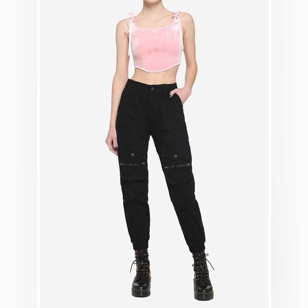Hot Topic Pink Velvet Lace Up Crop Corset Size Medium Gothic sleeveless